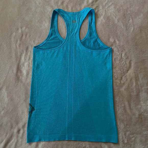 Lululemon SeaWheeze Swiftly Tank Top - Picture 2 of 9